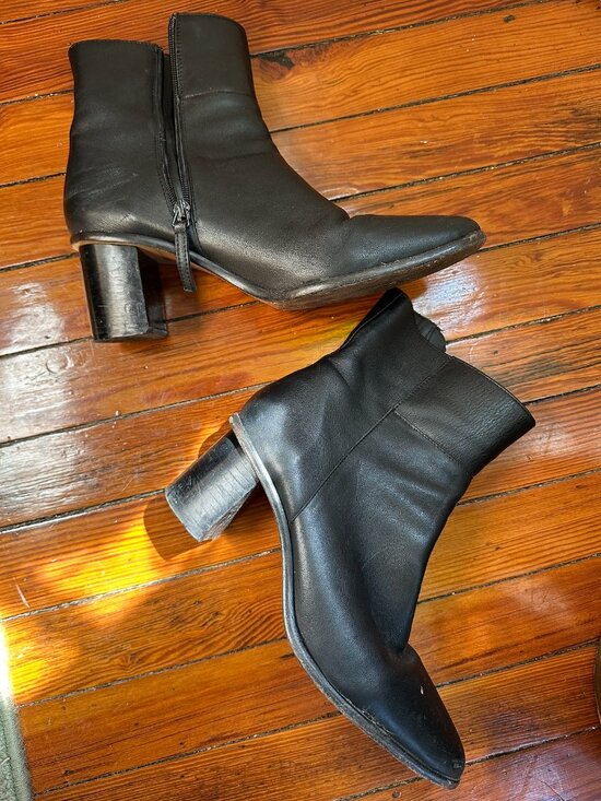 Portland Leather Shoes - Portland Leather Goods Vero Black Chelsea Boots